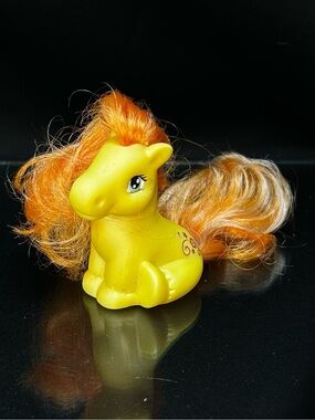 Vintage 1997 Lanard Baby Pony Yellow With Orange Hair Flower Mark Fakie
